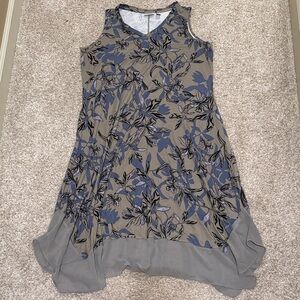 LOGO by Lori Goldstein Sleveless Dress - Gray and Blue Floral